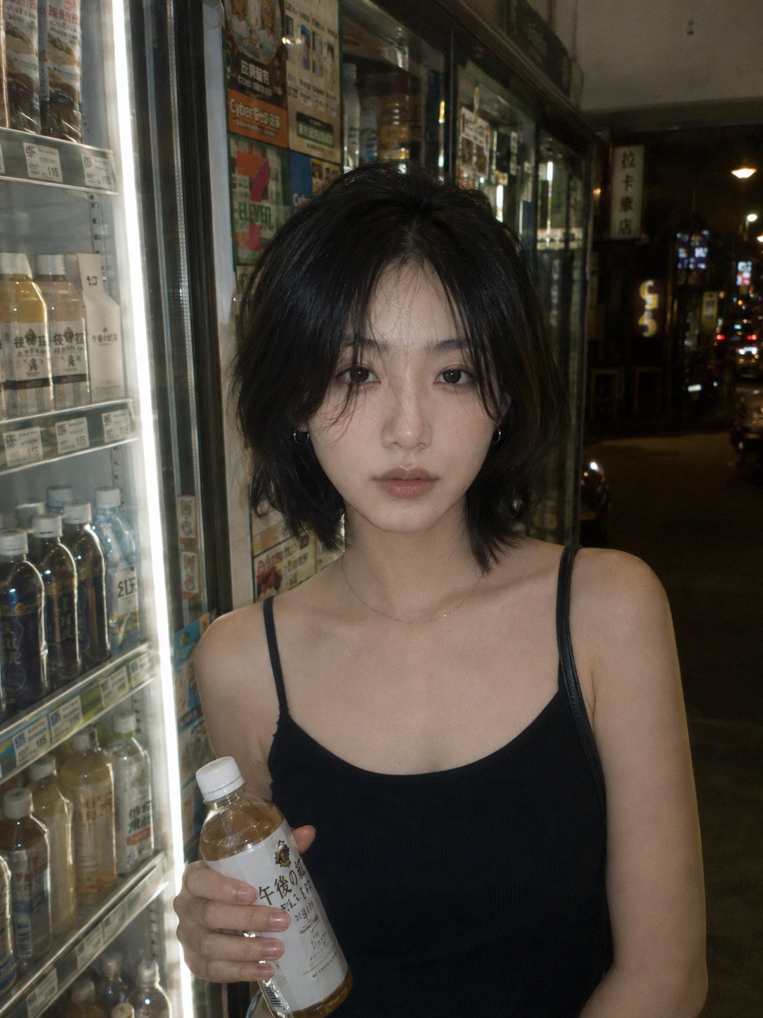 AI 角色商店場景內容素材